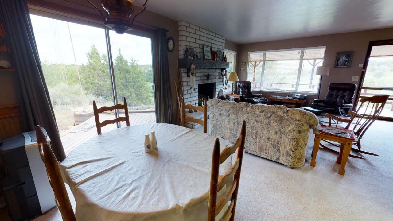 Hideout Ft Abajo 2 Bedroom Cabin, Stunning Views, Secluded! Monticello Exterior photo